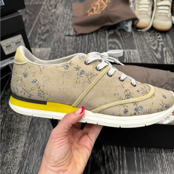 NIB Bottega Veneta trainers - Picture 1 of 10